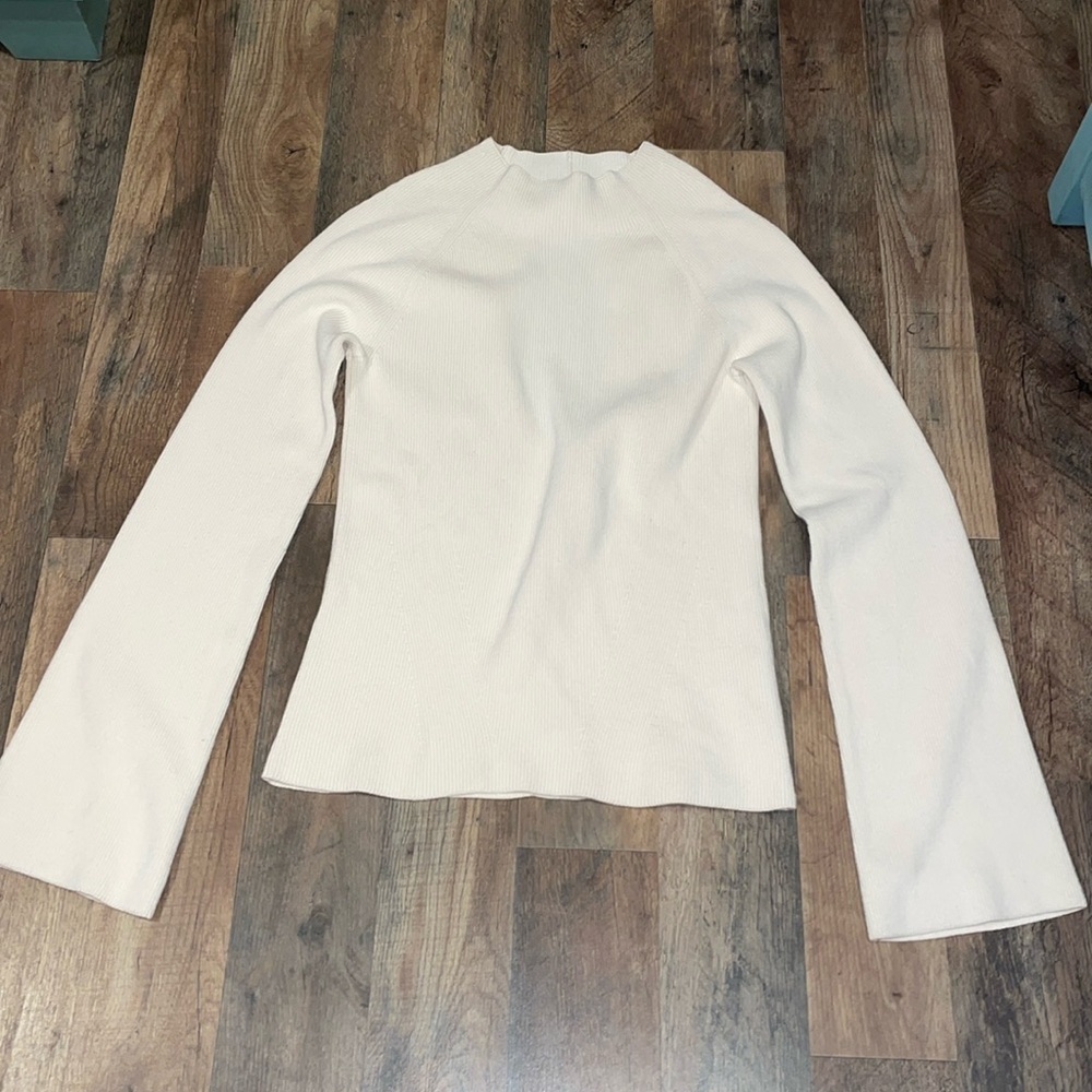 Banana Republic Sweater.  Size Small.